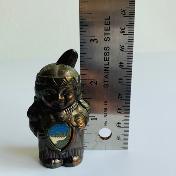Vintage Metal Native American Salt Shaker - Picture 4 of 5